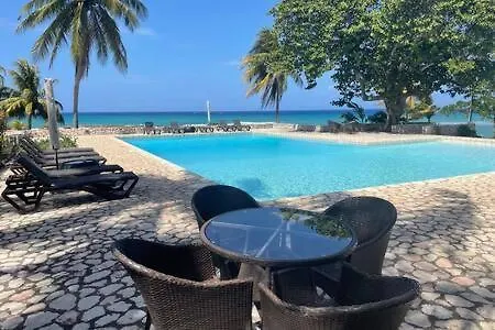 Villa Hospitality Expert Mmc - Fun Pool Bar & Beach Montego Bay Jamaica
