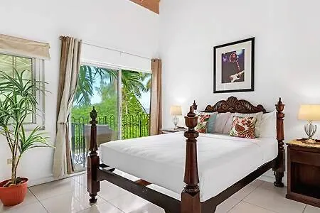 Hospitality Expert Mmc - Fun Pool Bar & Beach Montego Bay 0*,